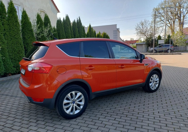 Ford Kuga cena 32700 przebieg: 198606, rok produkcji 2011 z Borne Sulinowo małe 326